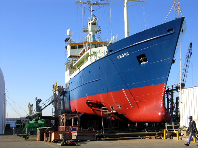 R/V Knorr at Atlantic Dry Dock, Jacksonville, Fla. March 2005. 