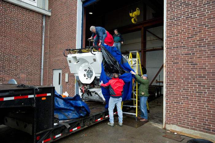 Alvin returns to Woods Hole, December 2010