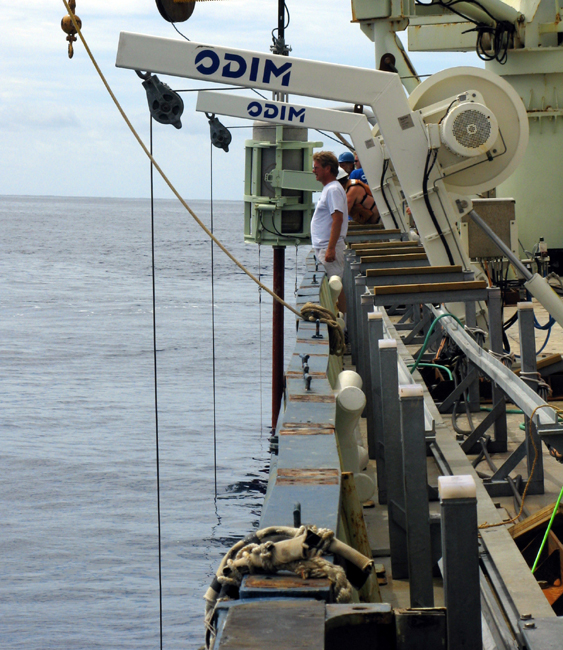 The Long Core is vertical and clamp recovery is underway.
