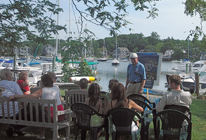 WHOI Volunteers