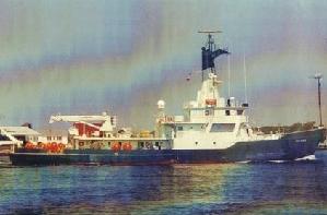 Oceanus Transiting Through the Cape Cod Canal