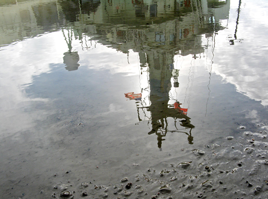 oceanus mast reflection