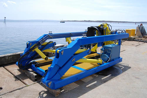 REMUS, LARS, AUV, Launch & Recovery