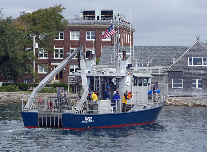 R/V <em>Tioga</em>