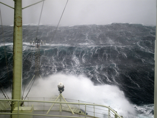 ocean swell off knorr
