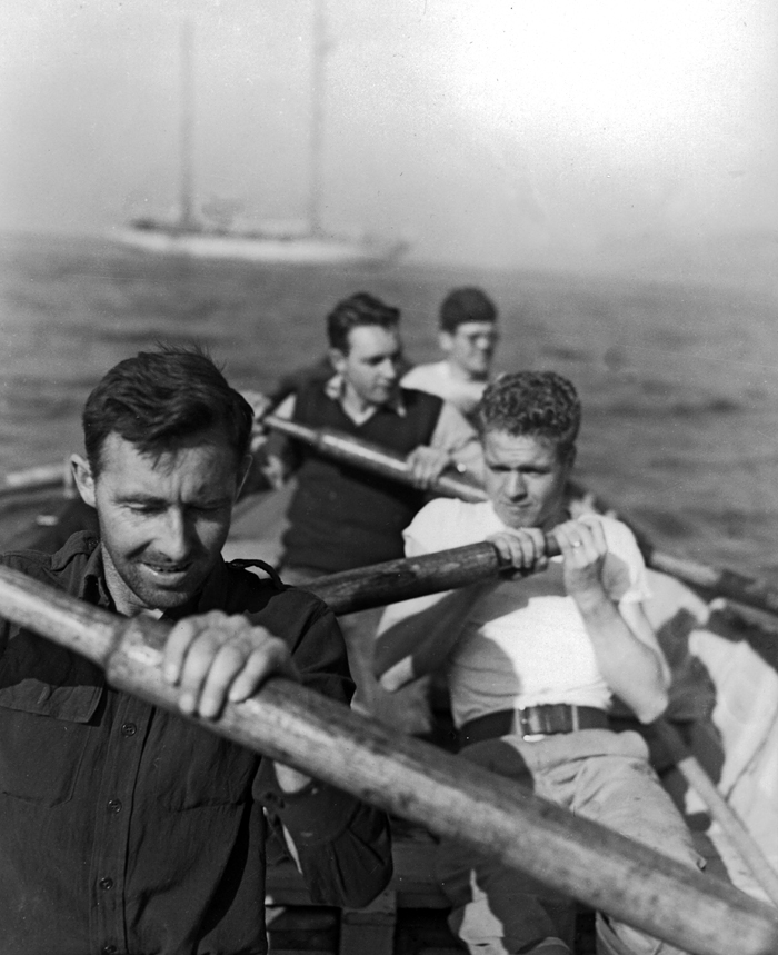 Men rowing