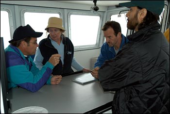 Discuss dive onboard Tioga