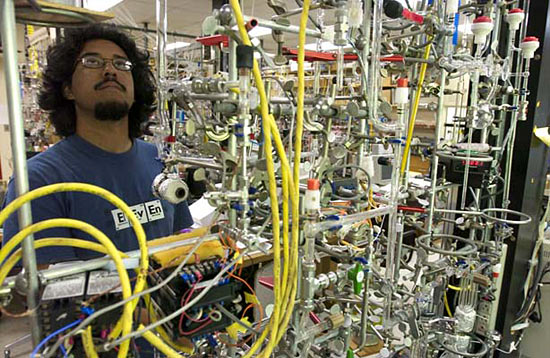 sample preparation lab in the National Ocean Sciences AMS Facility at WHOI