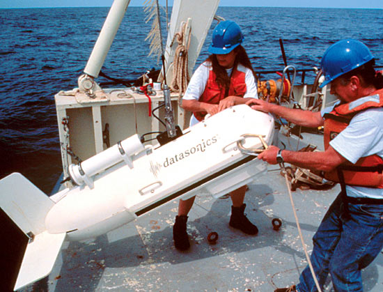 Sidescan-sonar subbottom profiler.