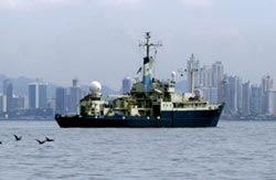 Knorr off Panama City