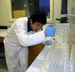 Zhengrong Wang