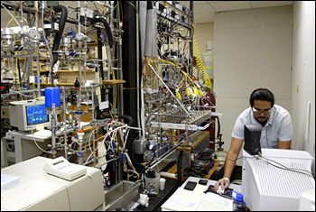Fabian Batista in the NOSAMS Facility