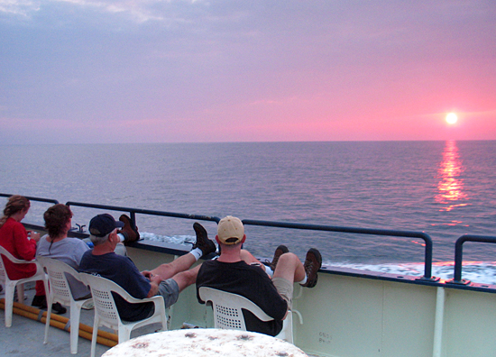 This is the first sunset of the R/V Knorr cruise on transit from Woods Hole towards the New Jersey continental shelf.