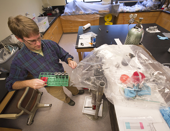carl lamborg in lab