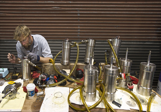 repair of rov jason's thruster motors
