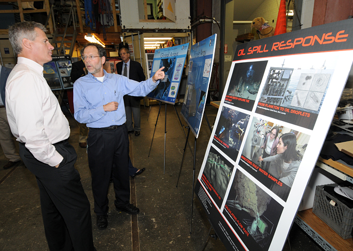 Senator Brown at WHOI