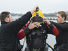 Ed O'Brien prepares to dive