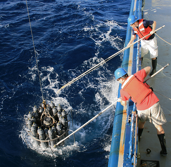  Louie Wurch (top) and Justin Ossolinski (bottom) recover a CTD.