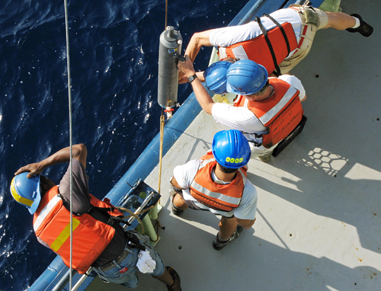 niskin bottle deployment