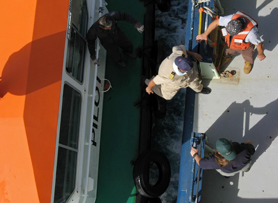 pilot boarding r/v oceanus