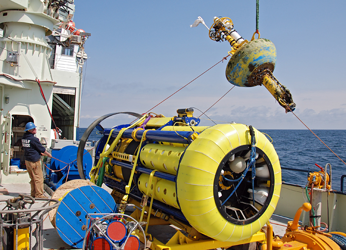 OOI buoy recovery