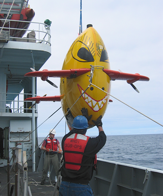 Sentry is launched from the research vessel Thomas Thompson