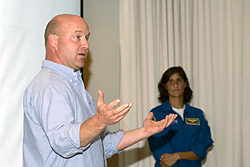 Tim Shank and Suni Williams