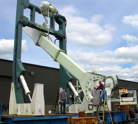 WHOI Long Core handling equipment being tested on a mock-up of the R/V Knorr?s stern section.