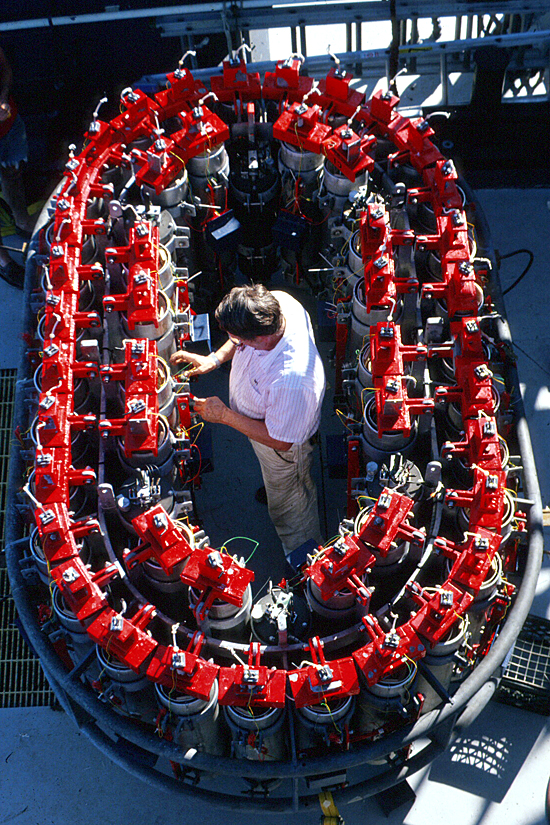 NOBEL [Near Ocean Bottom Explosives Launcher] on the fantail of the R/V Atlantis II at the East Pacific Rise in 1996.