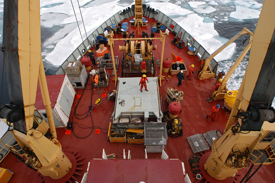 The foredeck of the St-Laurent during a mooring deployment.