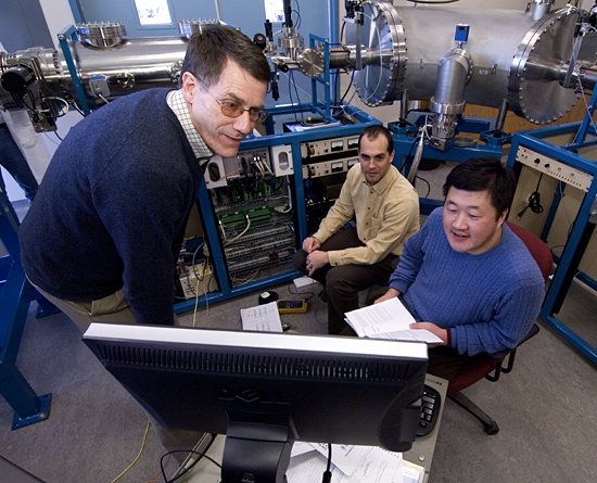 Bill Jenkins in the Continuous Flow AMS lab.