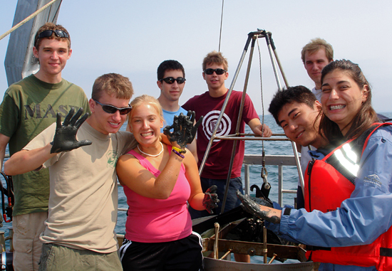 Summer Student Fellows onboard R/V Tioga.