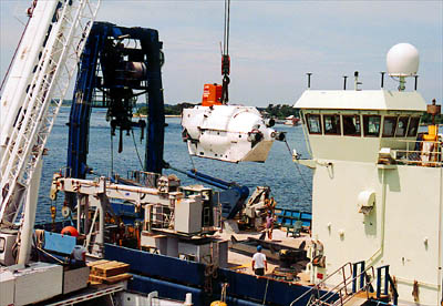Lifting Alvin