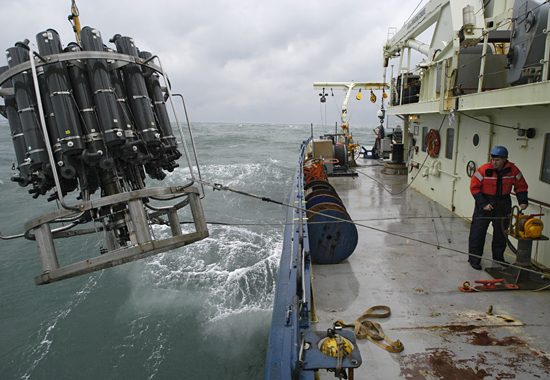ctd deployment at shelfbreak front
