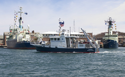 R/V Tioga joined R/V Knorr and R/V Oceanus at the WHOI dock.