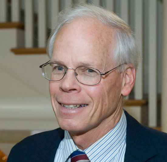 WHOI Director of Research Larry Madin