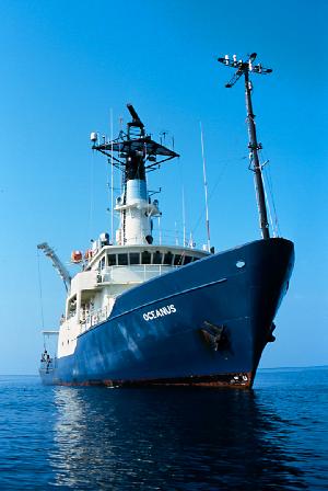 R/V Oceanus in Calm Seas