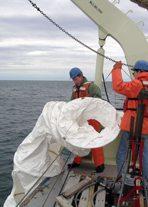 deploy a drifter in the Bay of Fundy