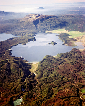 aerial view of Lake Rotomahana, Mount Tarawera, and the rift from the 1886 eruption