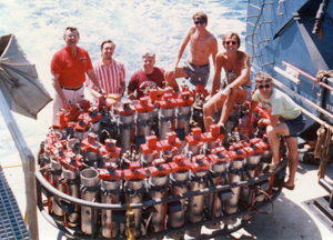 WHOI engineers pose with NOBEL device on R/V Atlantis II