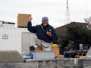 Dick Pittenger on WHOI dock