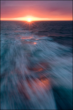 &copy; Chris Linder