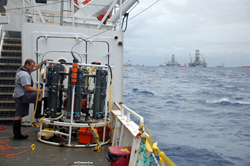 Knowledge of the plume structure gained by the use of the AUV Sentry guided the team in collecting physical samples for further laboratory analyses using a cable-lowered water sampling system that measures conductivity, temperature, and depth (CTD). The CTD was instrumented with a TETHYS mass spectrometer.