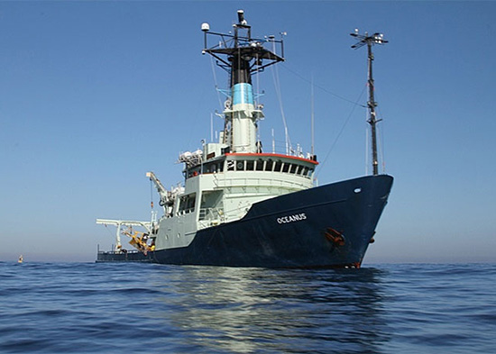 R/V Oceanus
