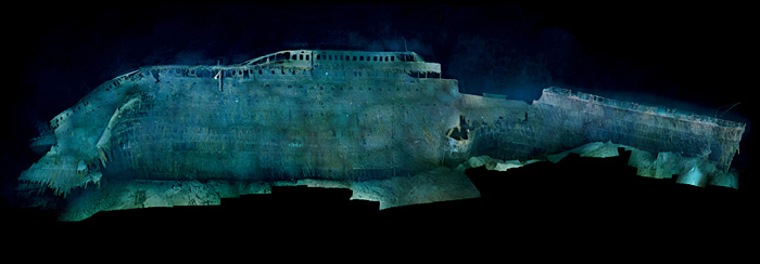 Titanic's bow, starboard profile