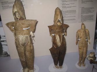 Inuit dolls