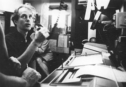 WHOI’s Bob Ballard nervously monitors pilot Jack Donnelly’s efforts to free Alvin, which became stuck in a seafloor fissure during Project FAMOUS.