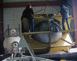 Alvin is refitted with its new titanium sphere