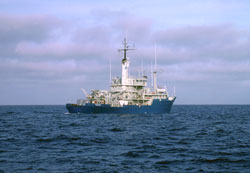 R/V Melville in 1976