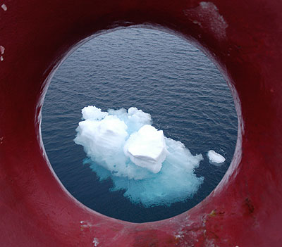 Hole